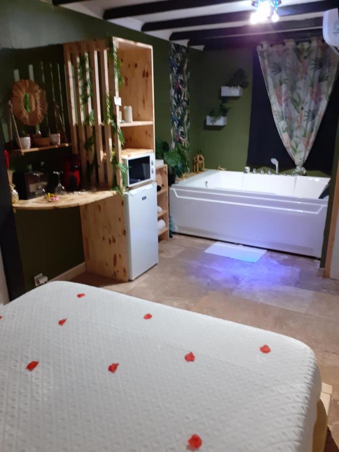 La Chambre Des Songes Saze  Экстерьер фото