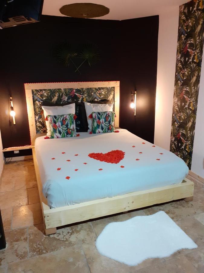 La Chambre Des Songes Saze  Экстерьер фото